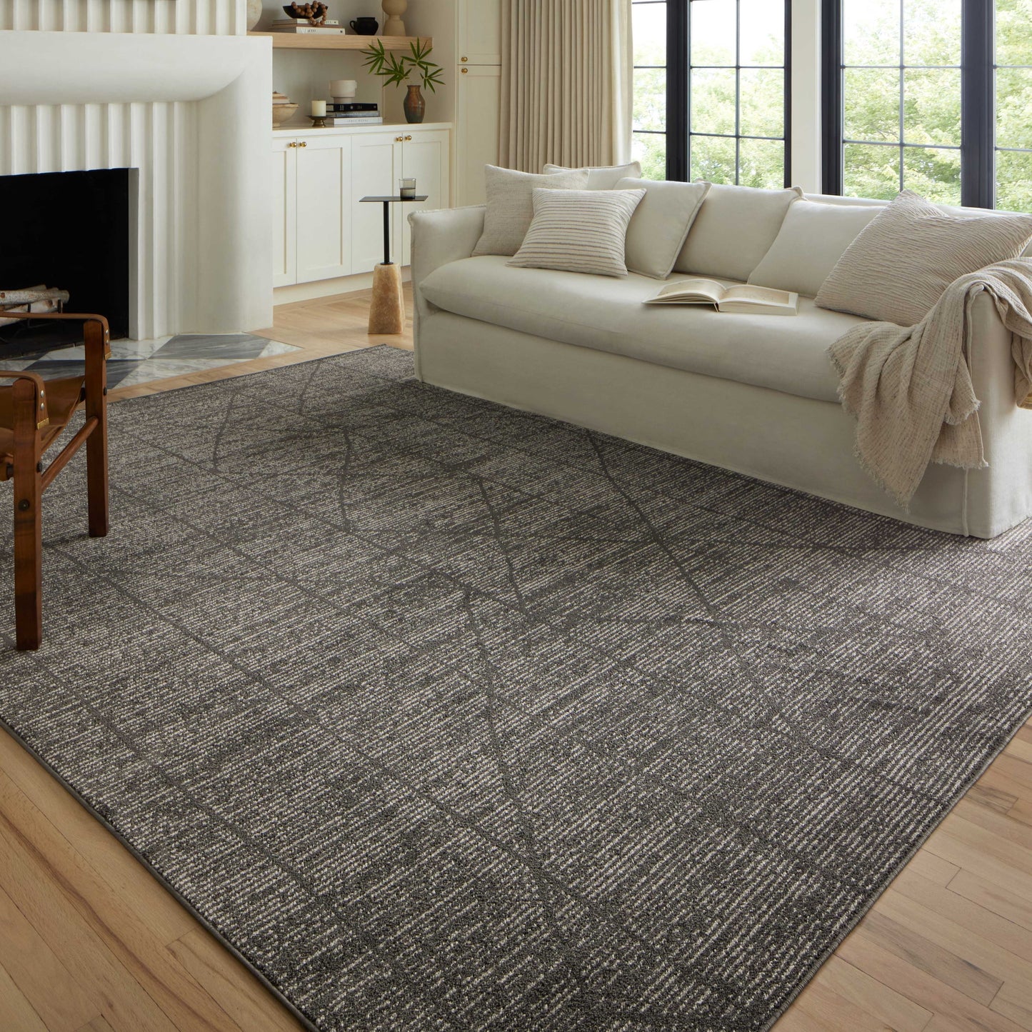 Alexander Home Monroe Geometric Moroccan Area Rug