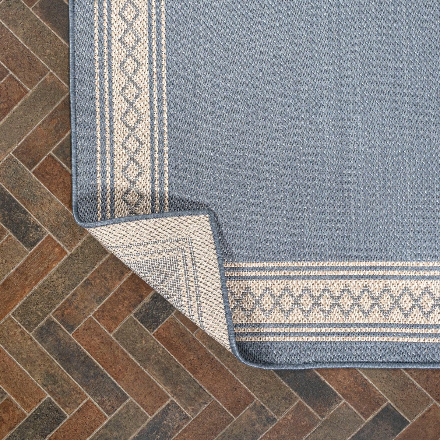 JONATHAN Y Havana Classic Diamond Border Indoor/Outdoor Area Rug
