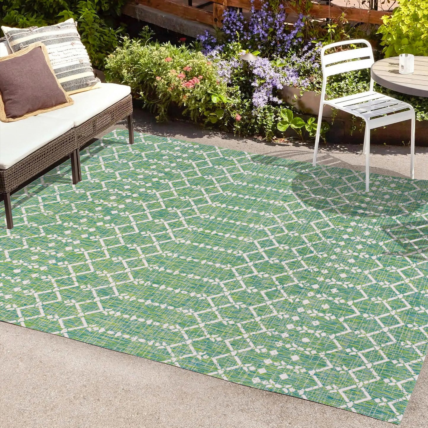 JONATHAN Y Trebol Moroccan Geometric Textured Weave Indoor/Outdoor Area Rug
