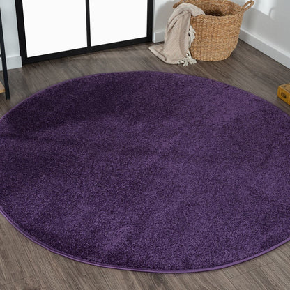 JONATHAN Y Tumbling Solid Low-Pile Area Rug