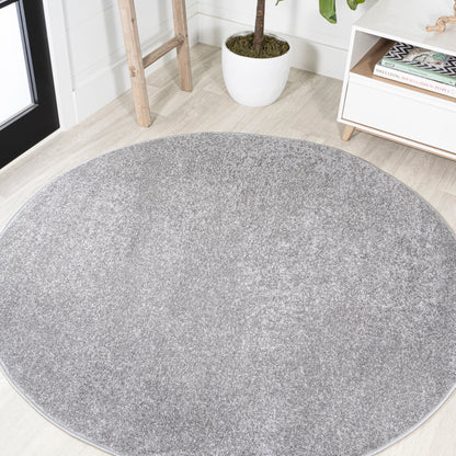 JONATHAN Y Tumbling Solid Low-Pile Area Rug