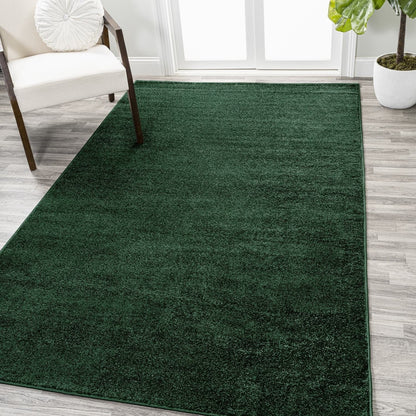 JONATHAN Y Tumbling Solid Low-Pile Area Rug