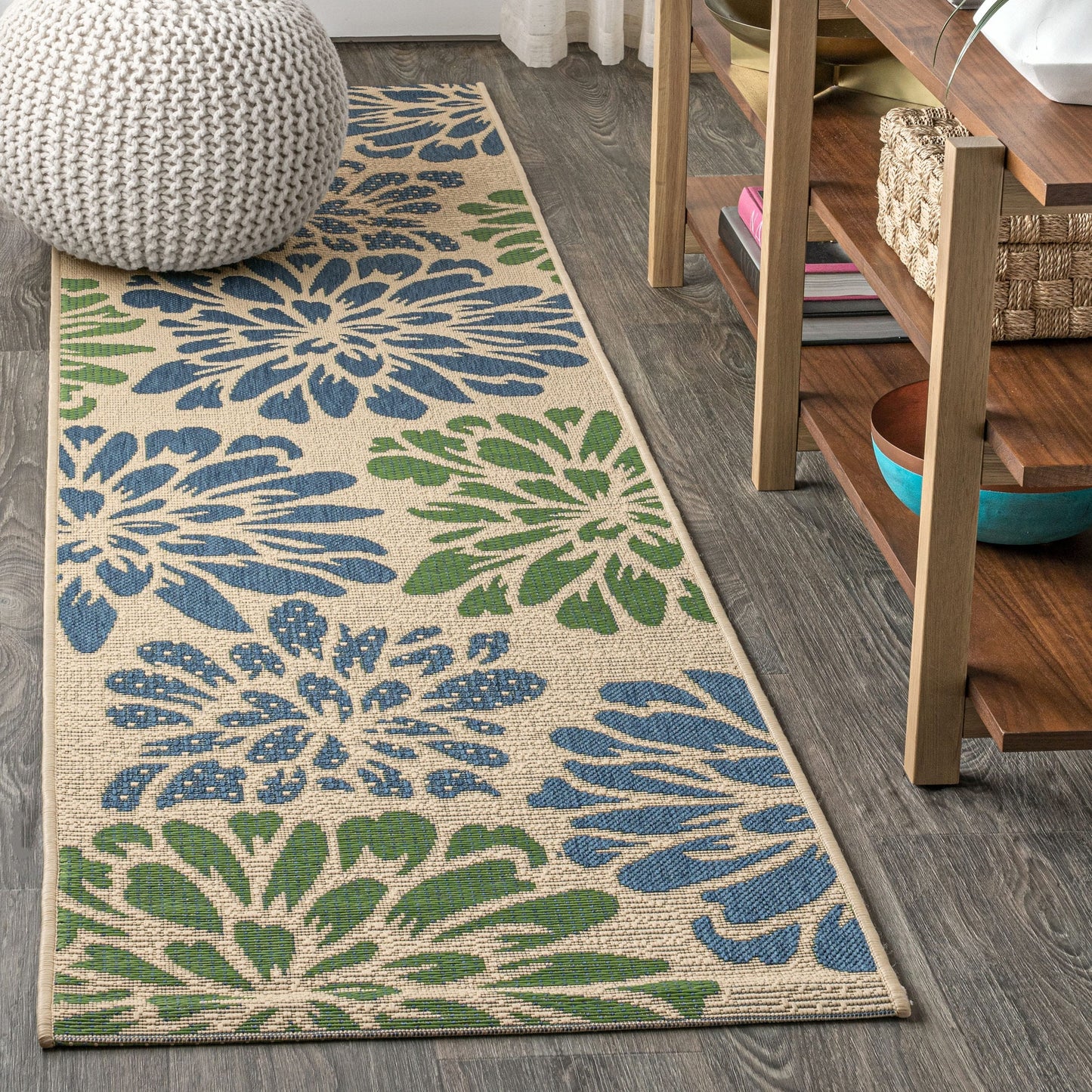 JONATHAN Y Floral Textured Weave Indoor/Outdoor Area Rug