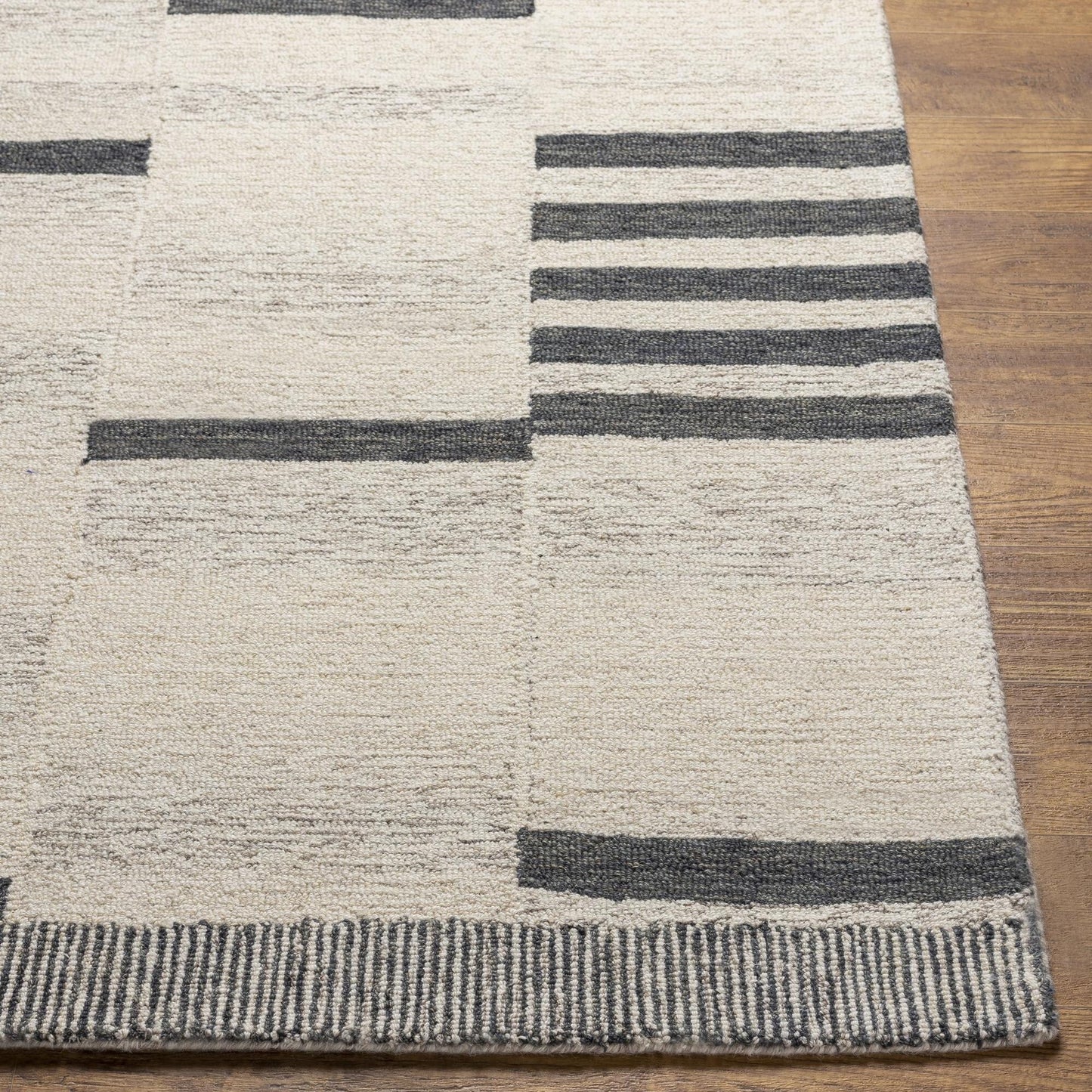 Livabliss Granada Hand Tufted Geometric Wool Rug