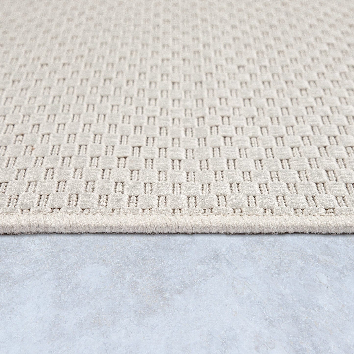 Variegated Waterproof Outdoor Rug for Patio