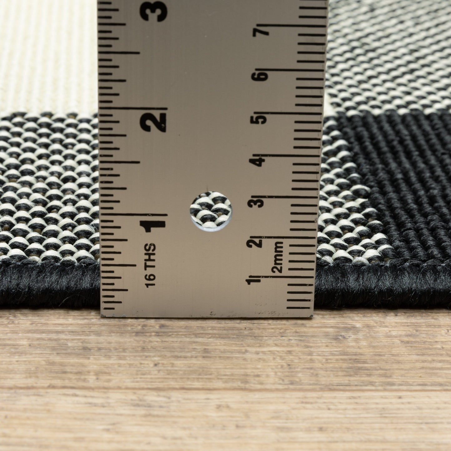 Vista Home Malta Gingham Check Indoor/Outdoor Area Rug