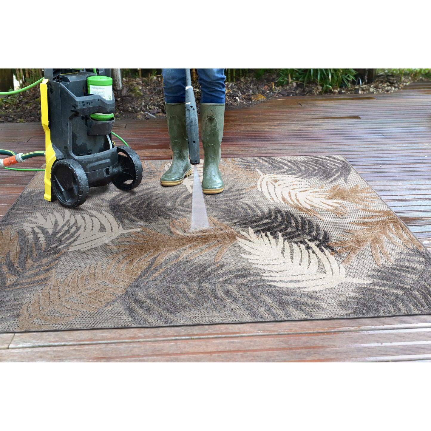 World Rug Gallery Tropical Floral Modern Indoor/Outdoor Area Rug